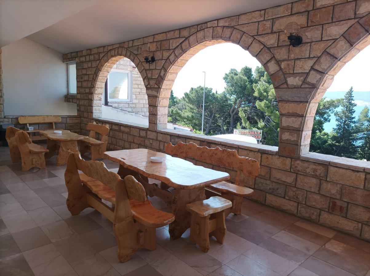 Villa Ljetni San Omis Exterior photo